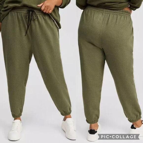 Torrid Pants - Torrid Size 2 Olive Green Everyday Fleece Relaxed Fit Joggers